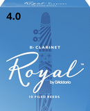 Box of D'Addario Royal Bb Clarinet reeds Strength 4.0 with a blue background